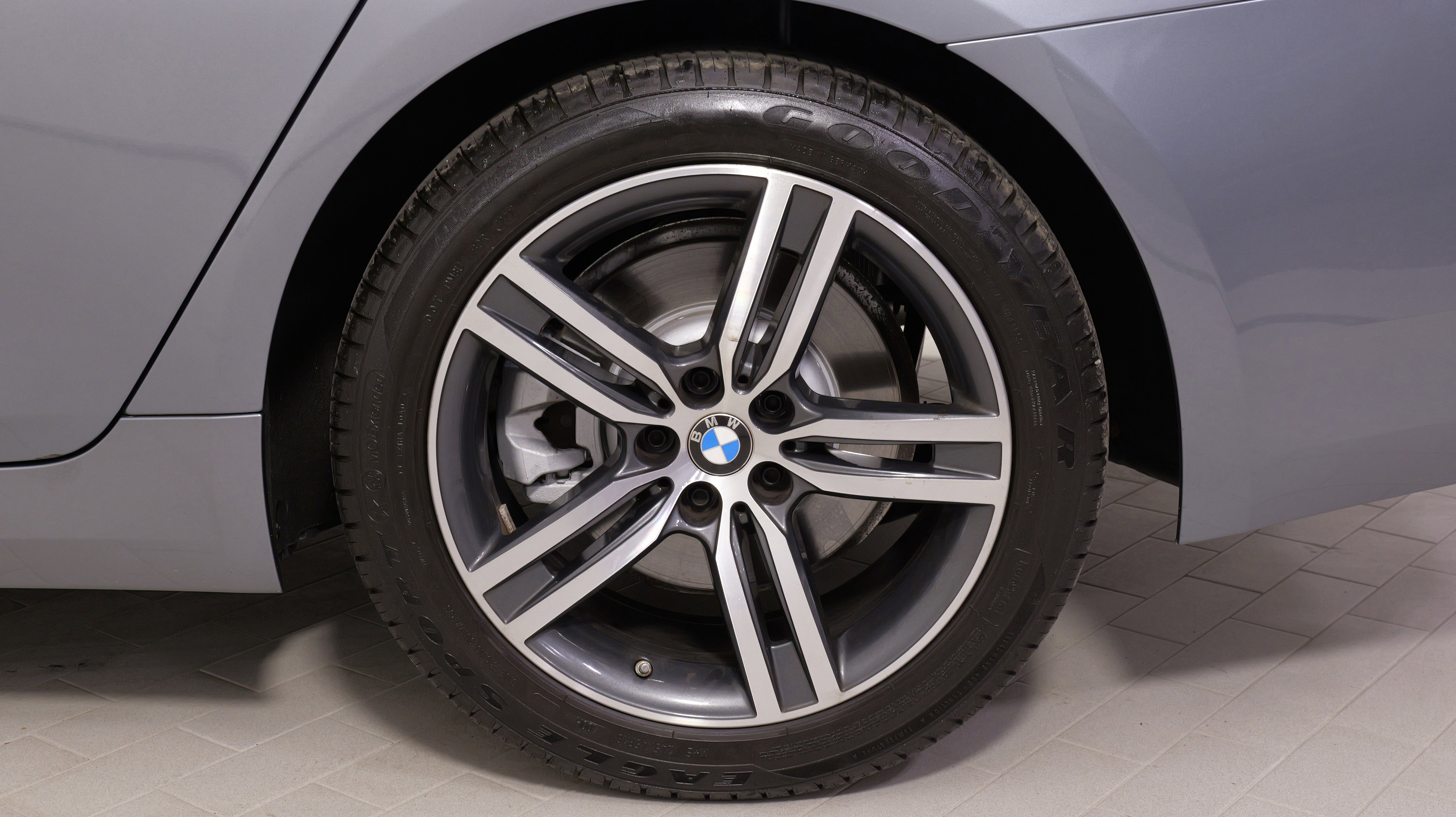 Used 2022 BMW 530i xDrive w/ Convenience Package image 59