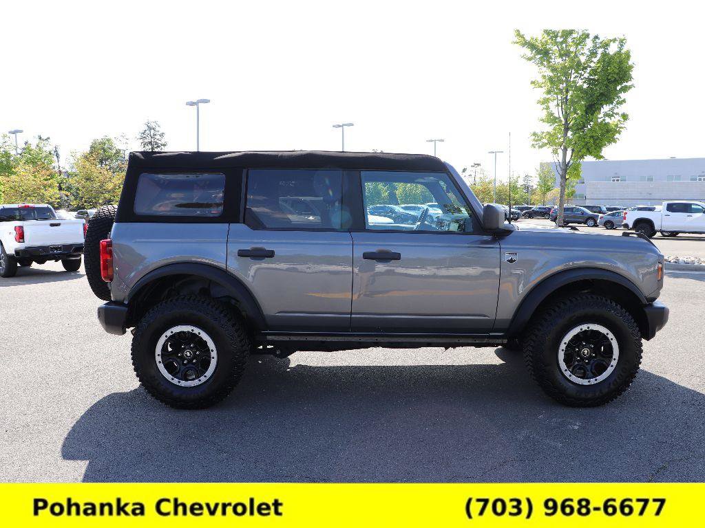 Used 2023 Ford Bronco Big Bend w/ Sasquatch Package AWD/4WD image 8