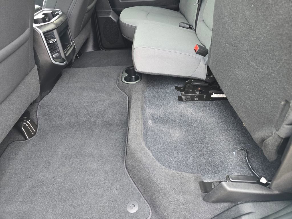 Used 2024 RAM 2500 Big Horn w/ Heated Seats & Wheel Group image 11