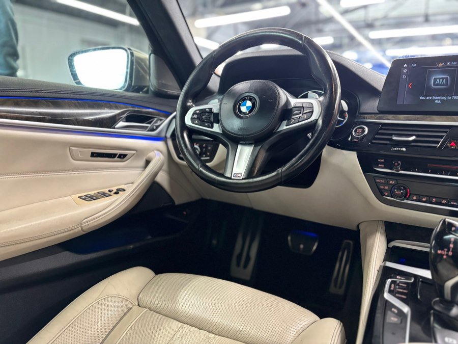 Used 2018 BMW M550i xDrive AWD/4WD image 23