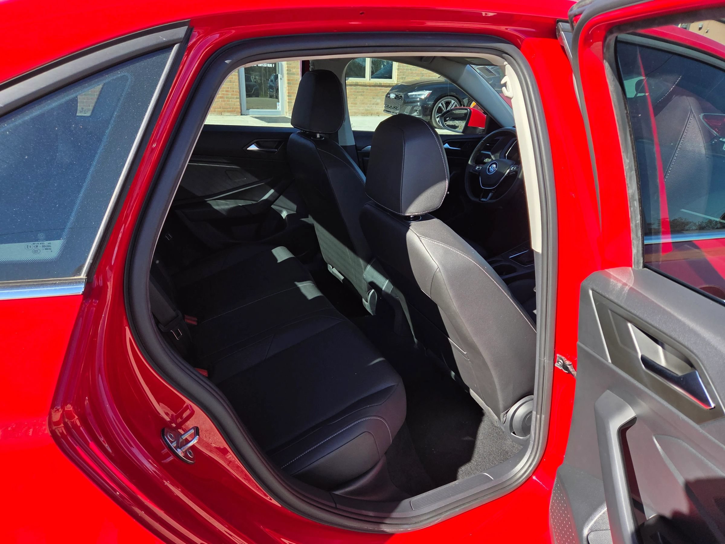 Used 2019 Volkswagen Jetta SE FWD image 19