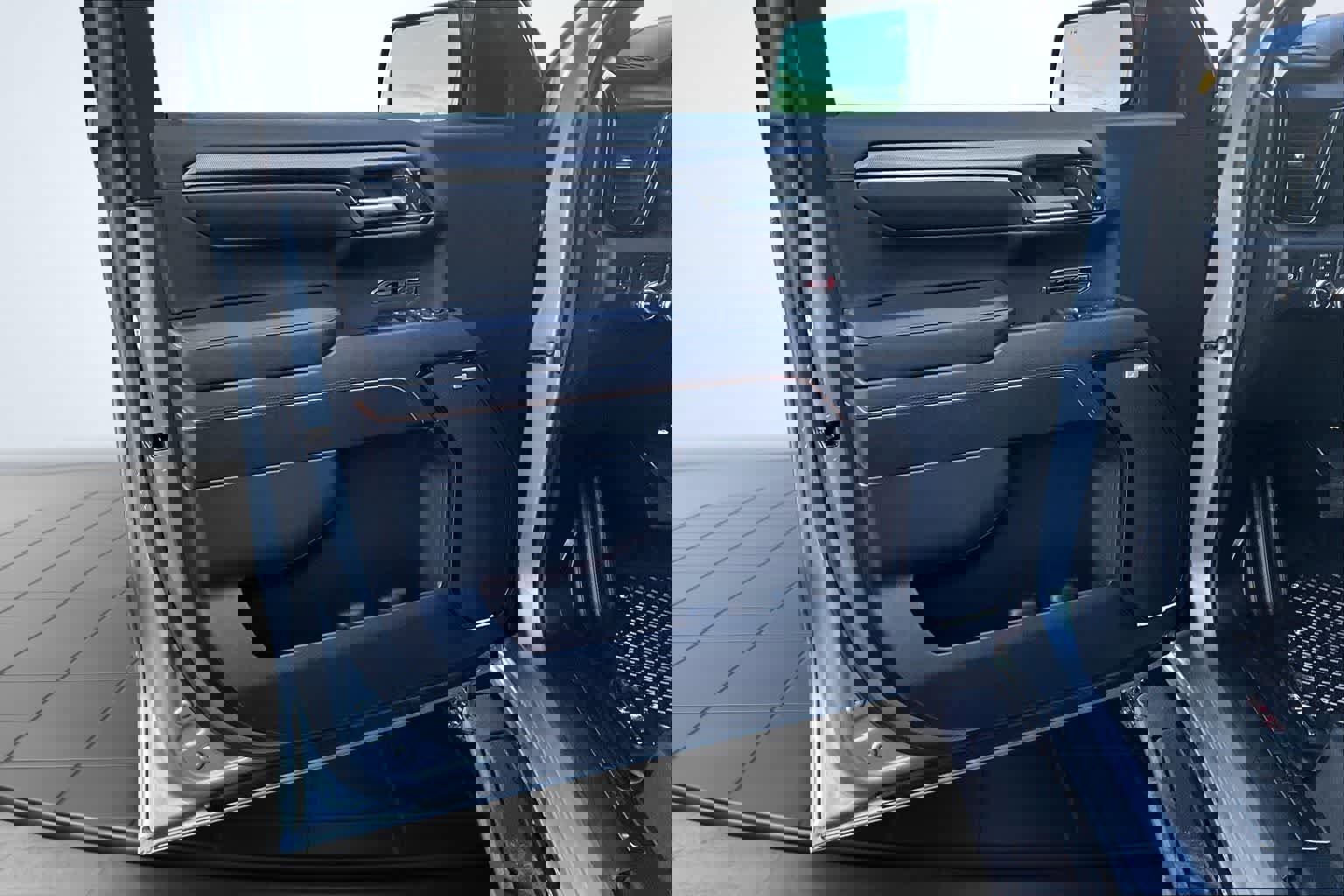 Used 2025 GMC Sierra 1500 AT4 w/ Technology Package image 28