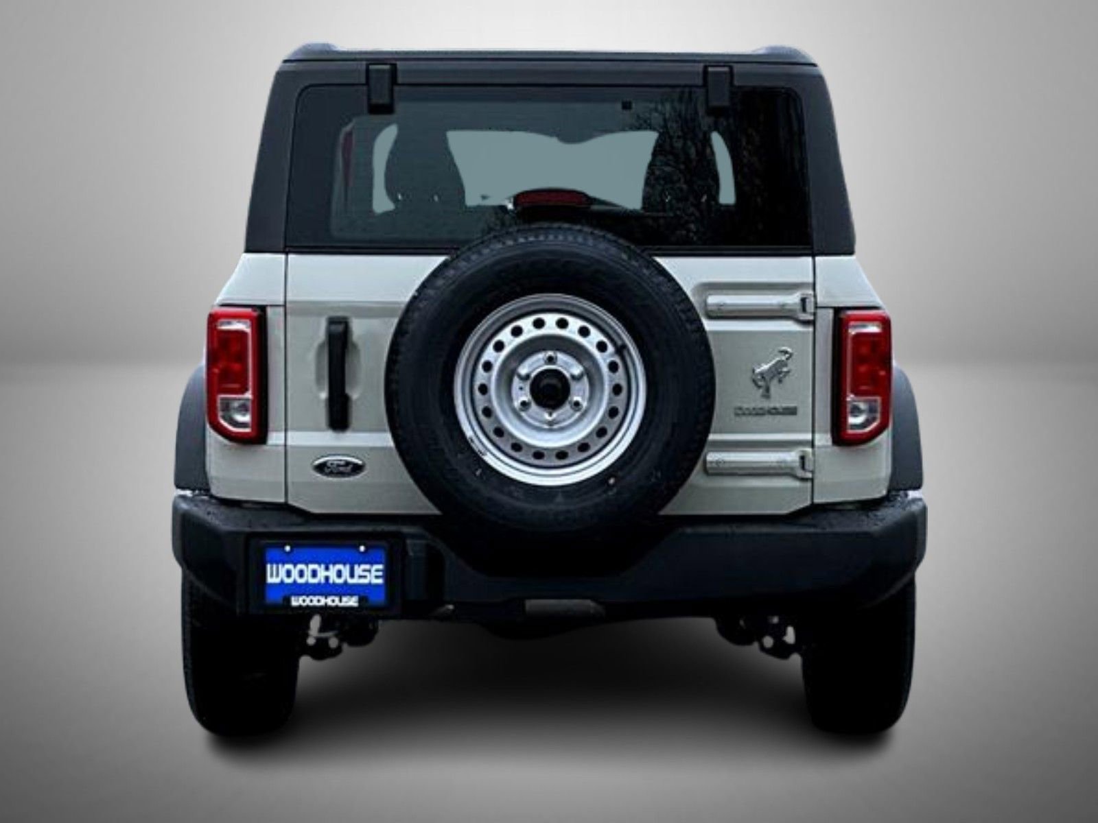 New 2025 Ford Bronco Base image 6