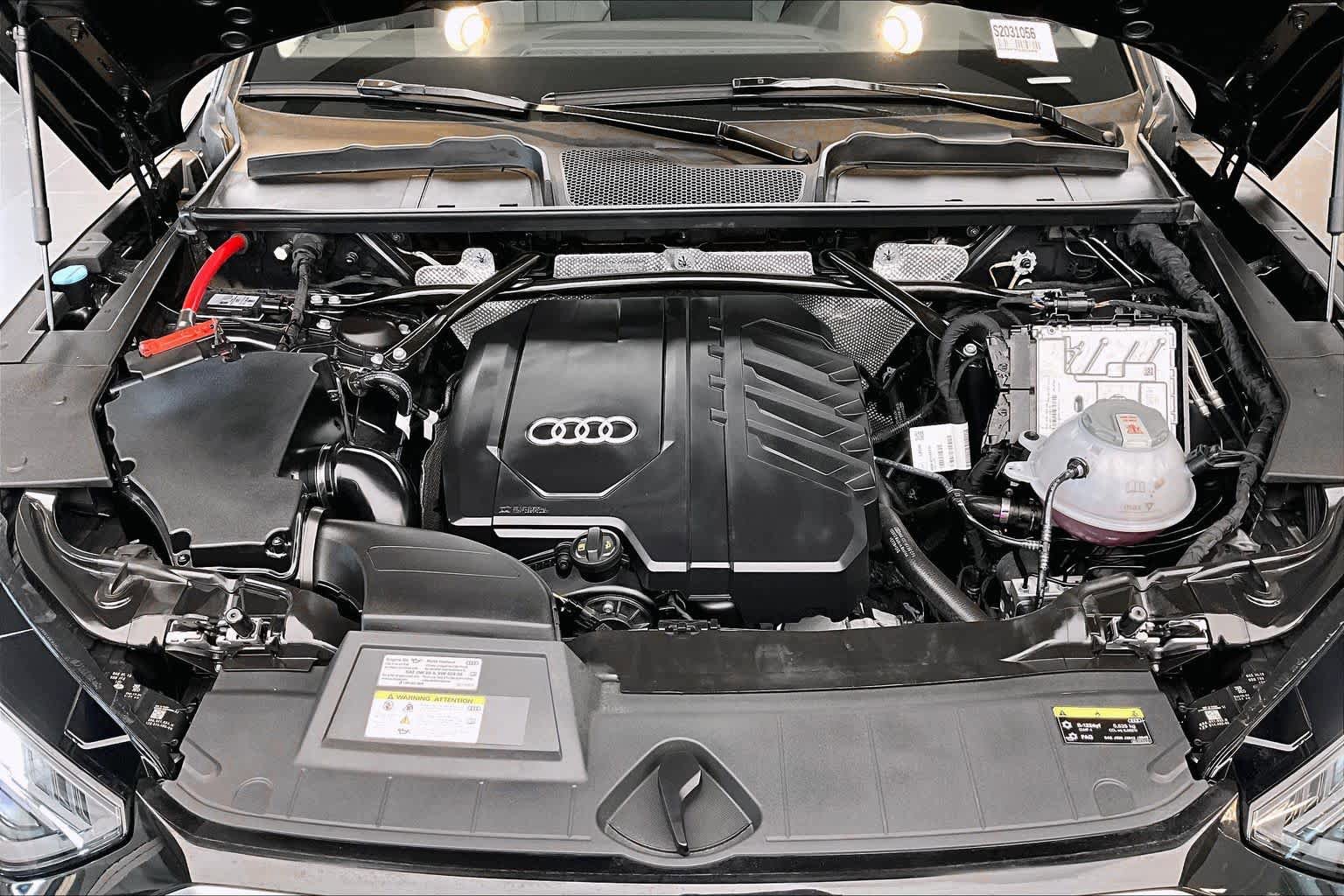 Certified 2025 Audi Q5 2.0T Premium Plus w/ Premium Plus Package AWD/4WD image 30