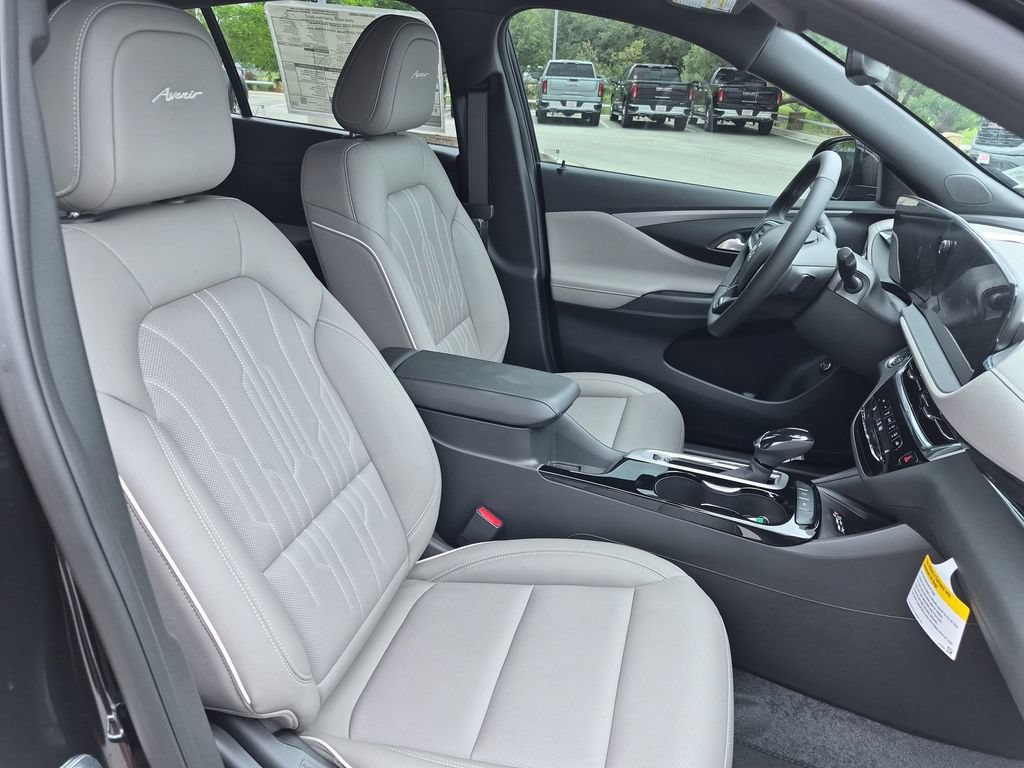New 2026 Buick Envista Sport Touring FWD image 37