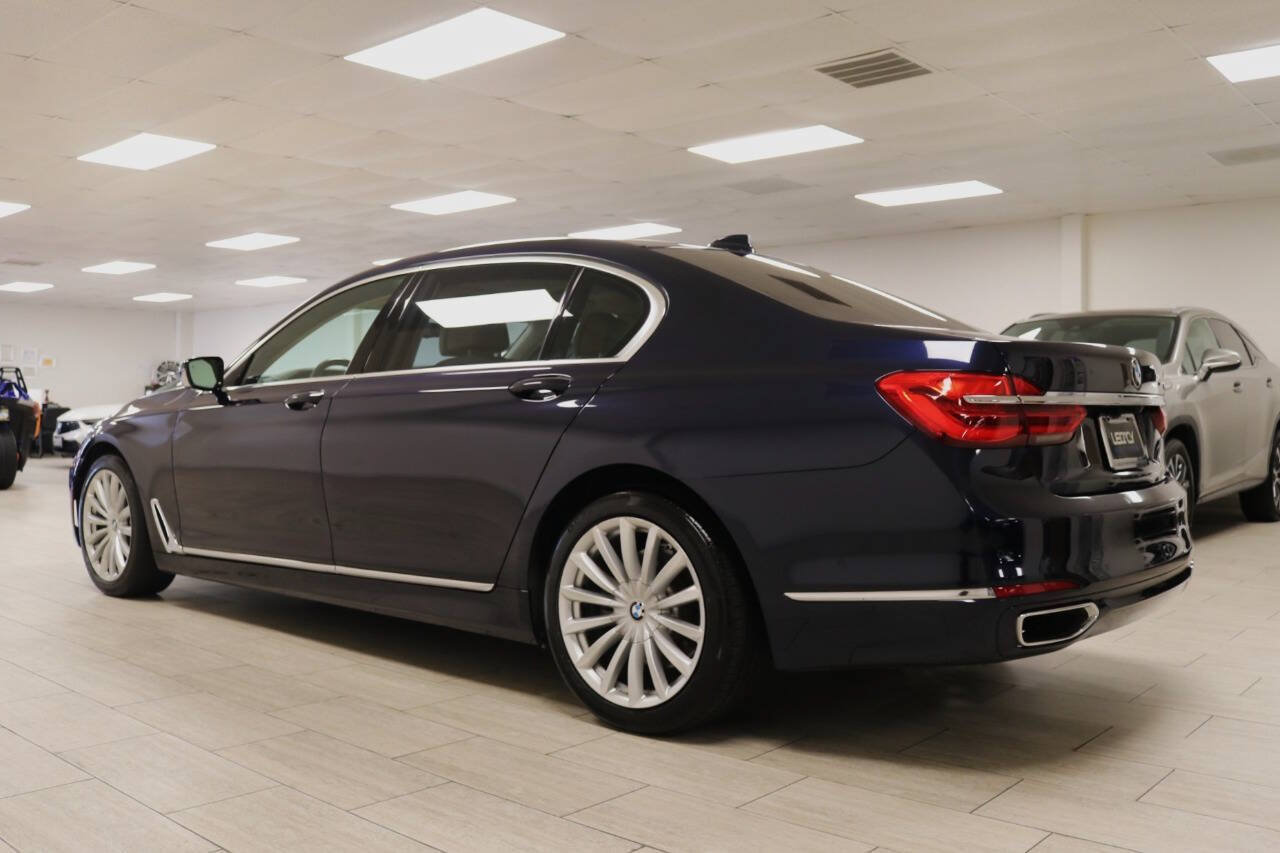 Used 2016 BMW 740i RWD image 8