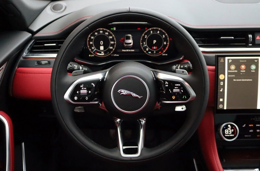 Used 2025 Jaguar F-PACE R-Dynamic S AWD/4WD image 17