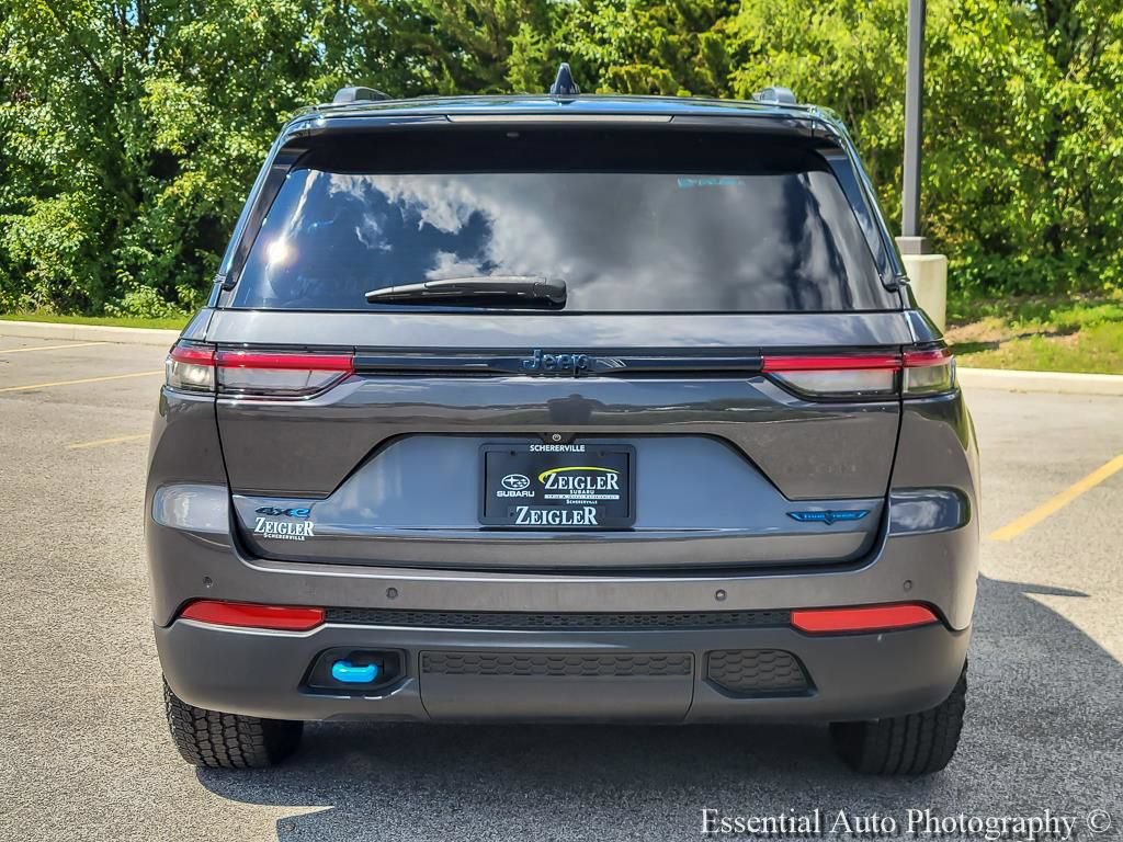 Used 2023 Jeep Grand Cherokee Trailhawk AWD/4WD image 5