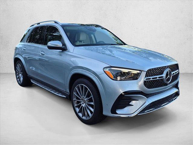 Used 2025 Mercedes-Benz GLE 350 4MATIC image 3
