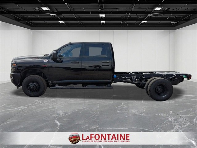 New 2026 RAM 3500 Tradesman image 2