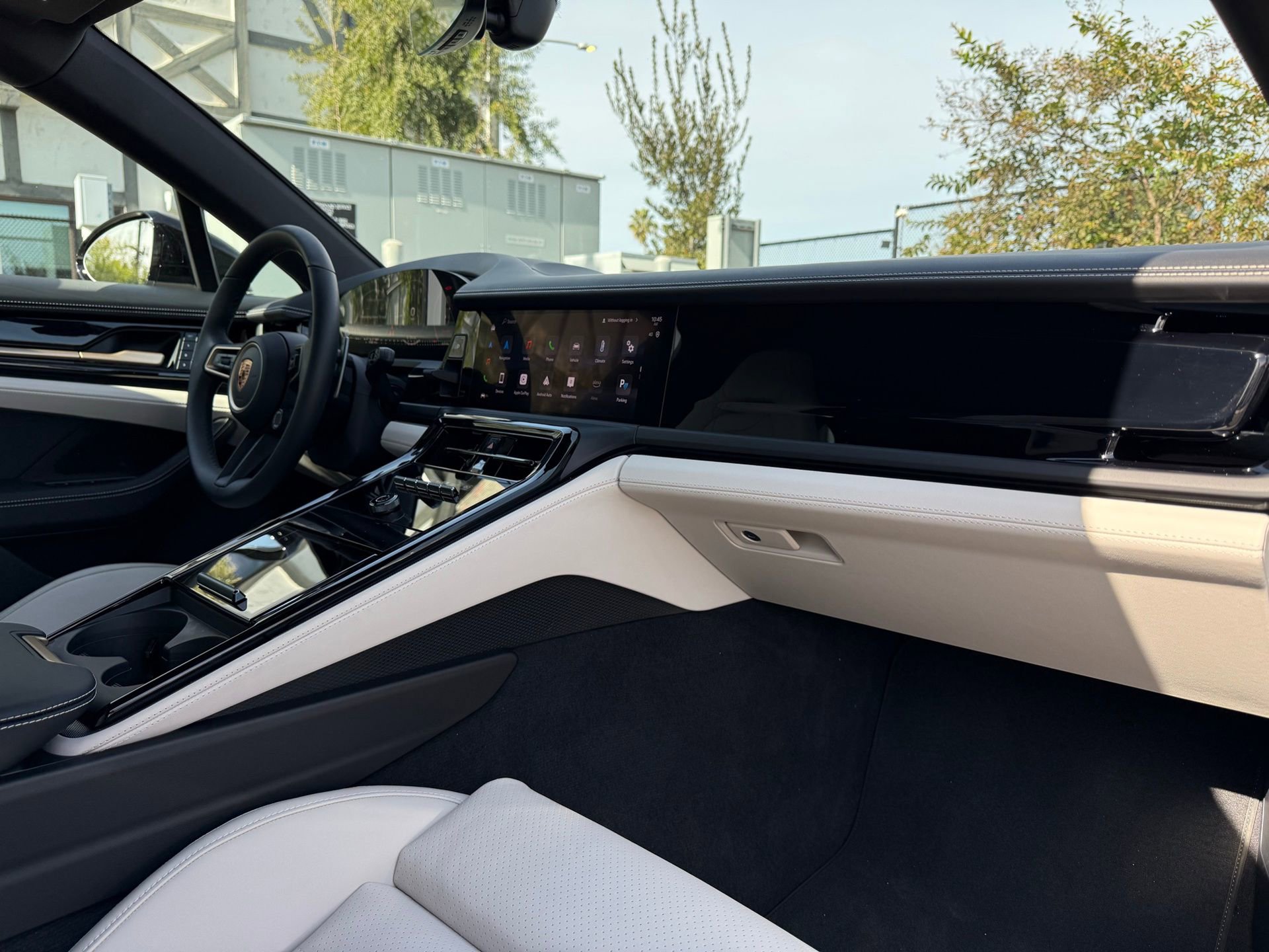 Certified 2026 Porsche Panamera image 23