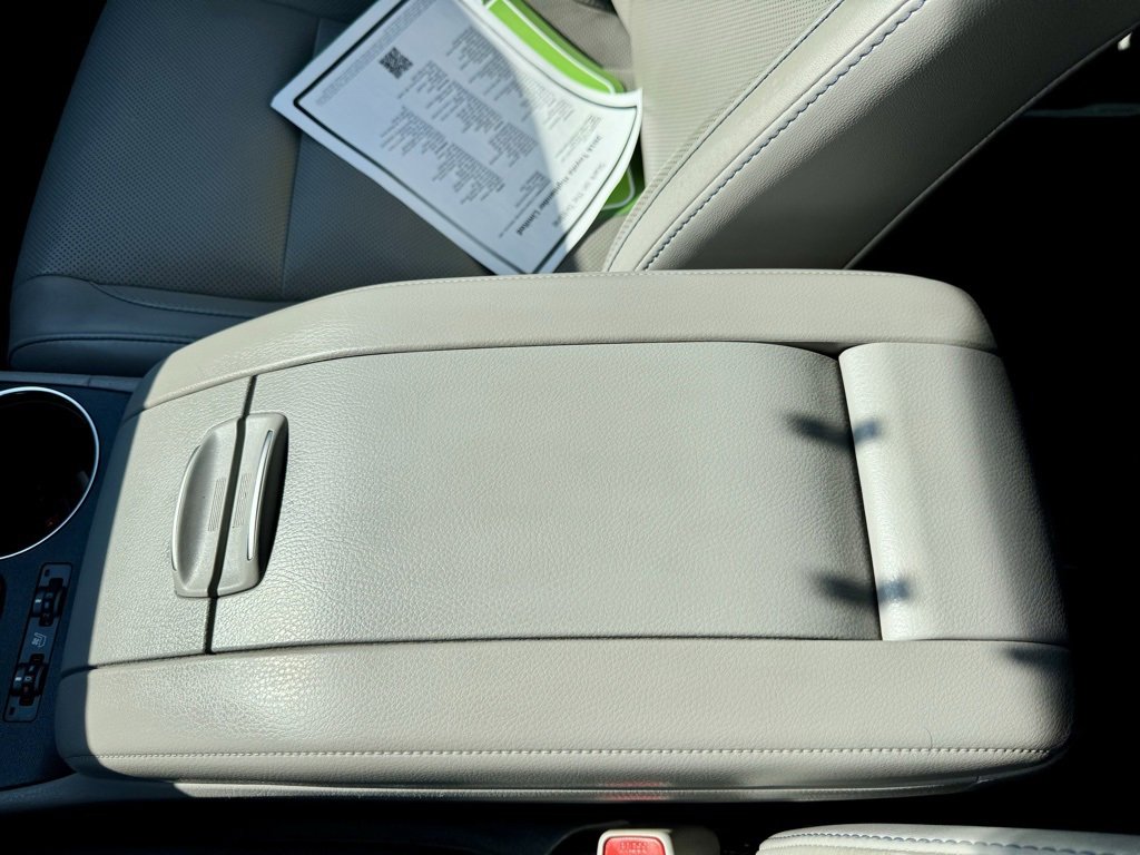 Used 2016 Toyota Highlander Limited image 43