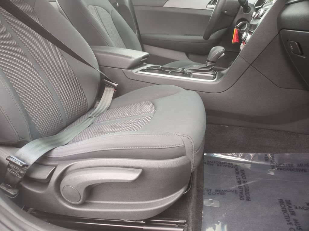 Used 2019 Hyundai Sonata SE FWD image 19