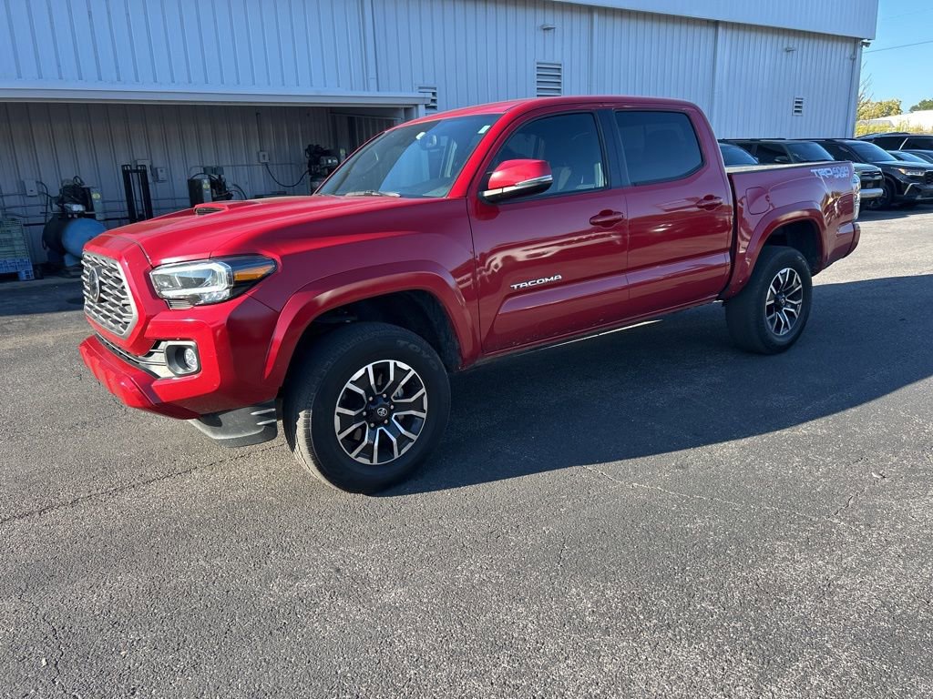 Used 2023 Toyota Tacoma TRD Sport image 3