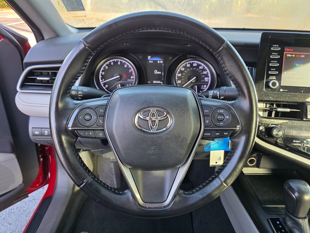Certified 2022 Toyota Camry SE image 28