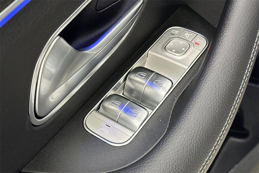 Certified 2026 Mercedes-Benz GLE 350 4MATIC image 12