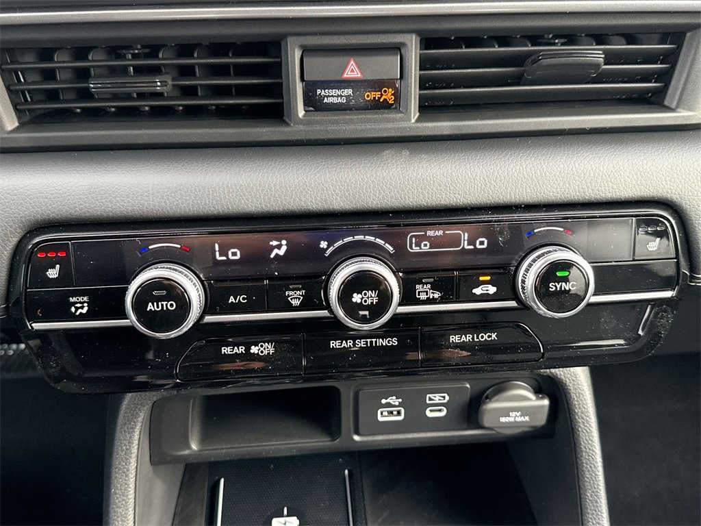 New 2025 Honda Pilot Touring image 17