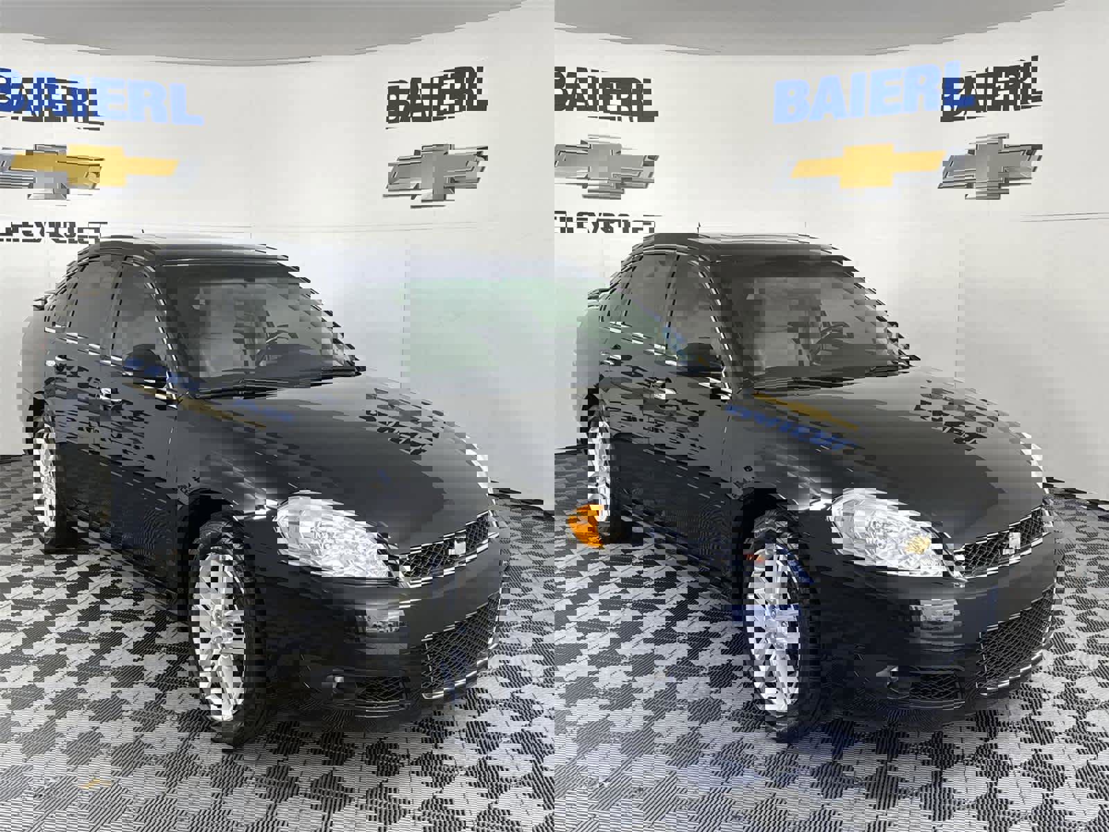 Used 2012 Chevrolet Impala LTZ FWD image 7