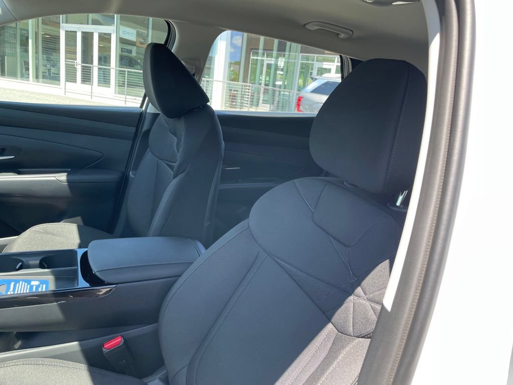 New 2026 Hyundai Tucson Blue SE AWD/4WD image 10