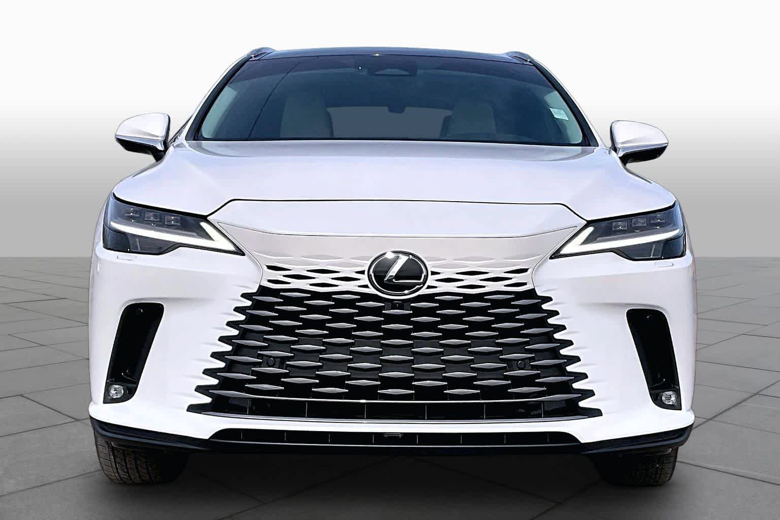 Certified 2024 Lexus RX 350 AWD w/ Convenience Package image 4