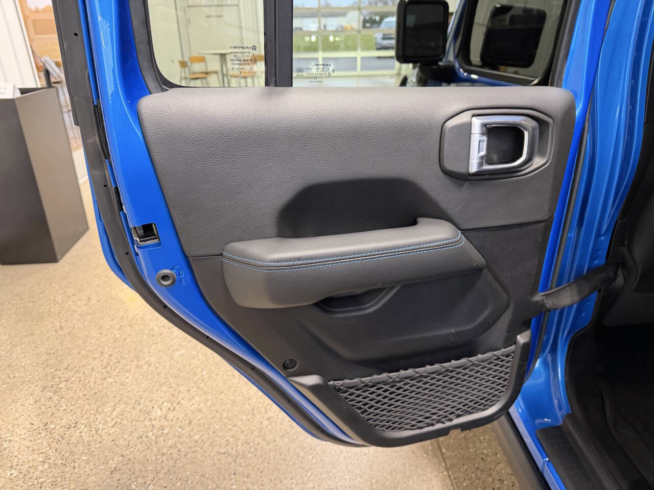 Used 2023 Jeep Wrangler Unlimited Rubicon 4xe w/ Cold Weather Group image 39