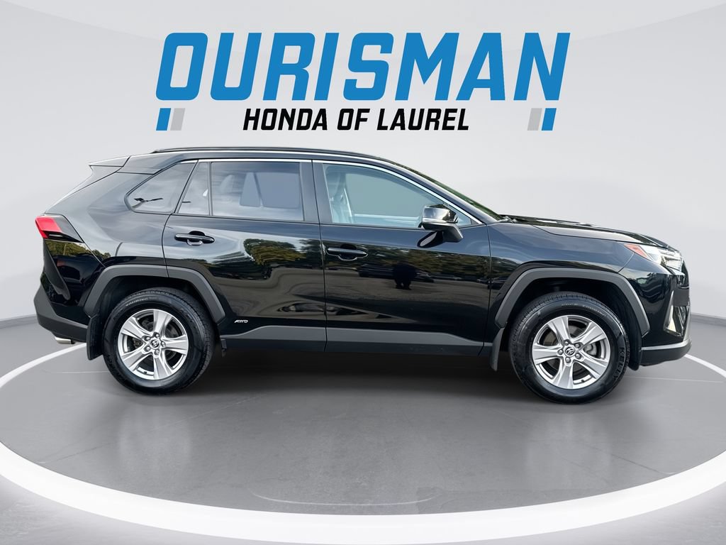 Used 2024 Toyota RAV4 XLE w/ Convenience Package AWD/4WD image 9