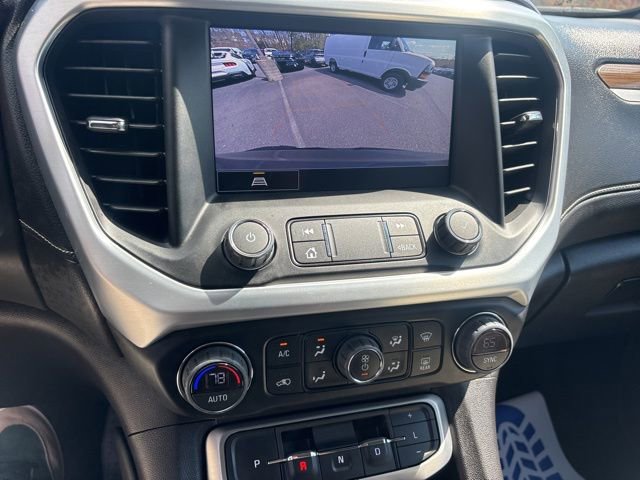 Used 2023 GMC Acadia SLE w/ Driver Convenience Package image 9