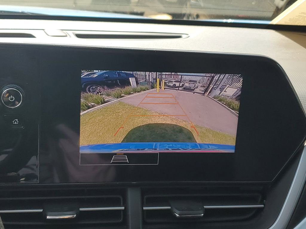 Used 2024 Chevrolet Trax RS image 25