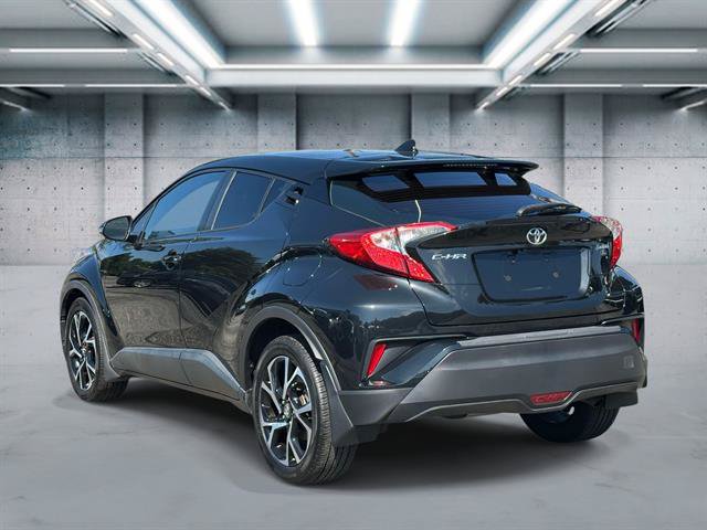 Used 2018 Toyota C-HR XLE FWD image 26