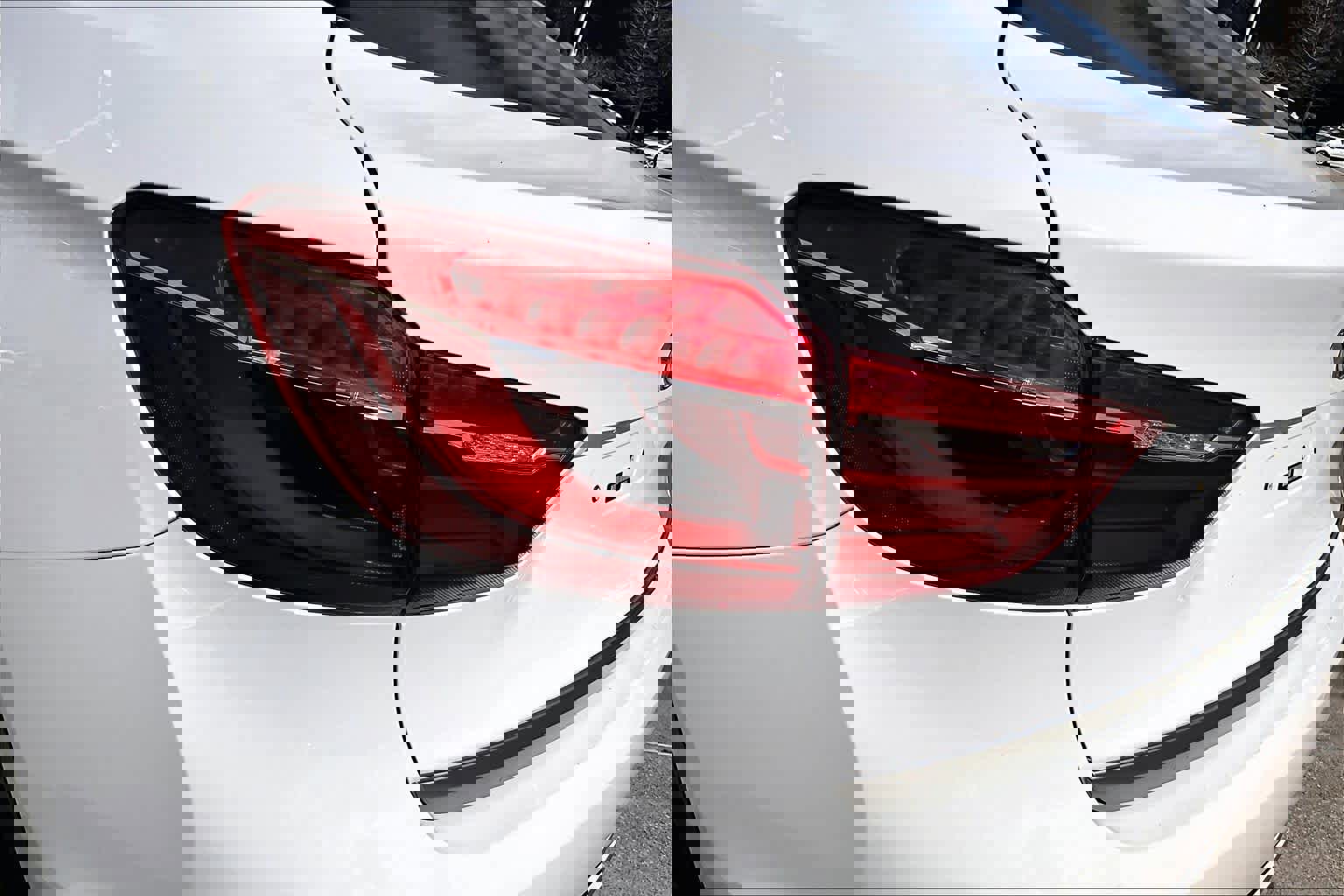 Used 2017 BMW X6 xDrive35i image 27