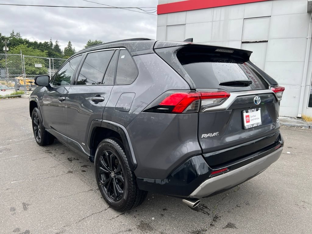 Used 2022 Toyota RAV4 XSE AWD/4WD image 6