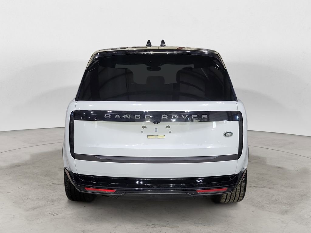 Used 2023 Land Rover Range Rover SE AWD/4WD image 4