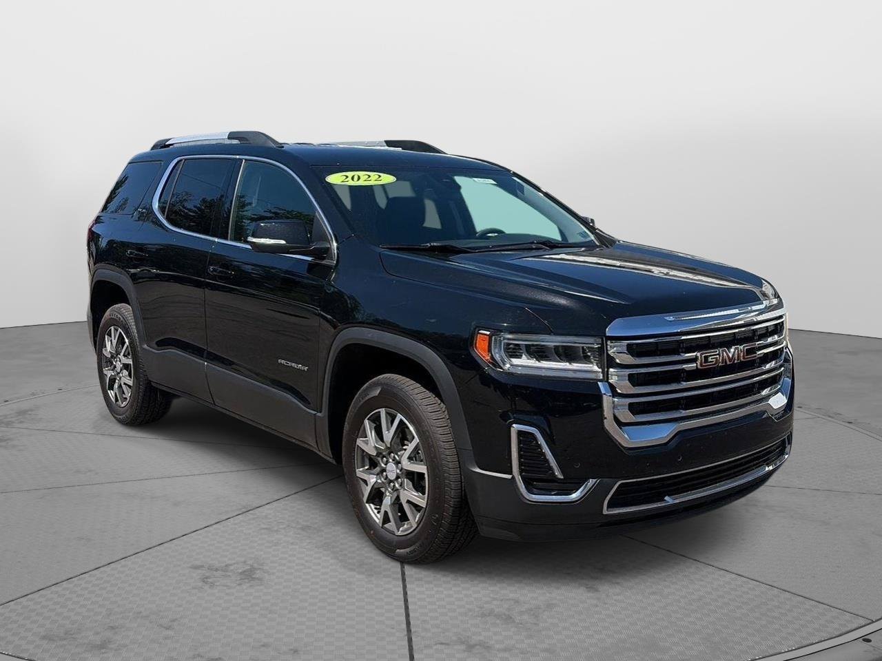 Used 2022 GMC Acadia SLE w/ Driver Convenience Package