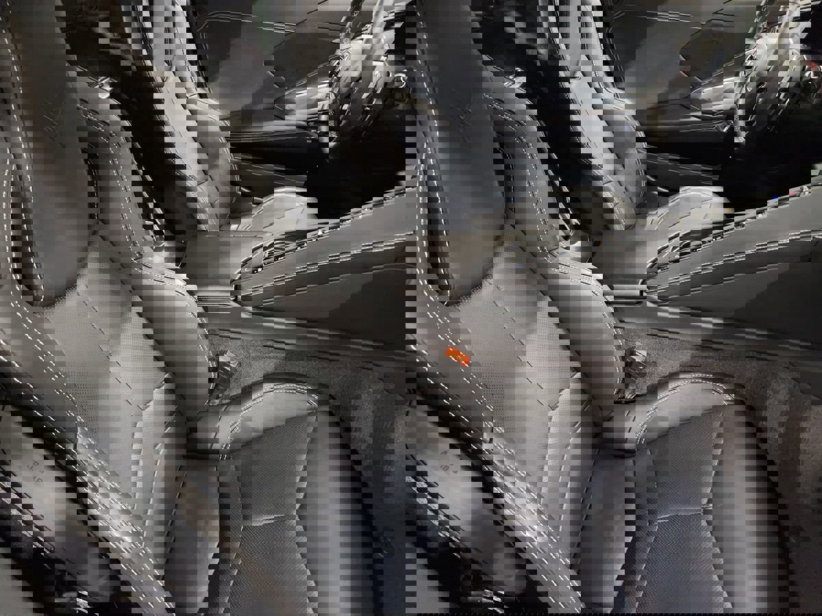 Used 2024 Chevrolet Corvette Stingray Coupe w/ 1LT image 31