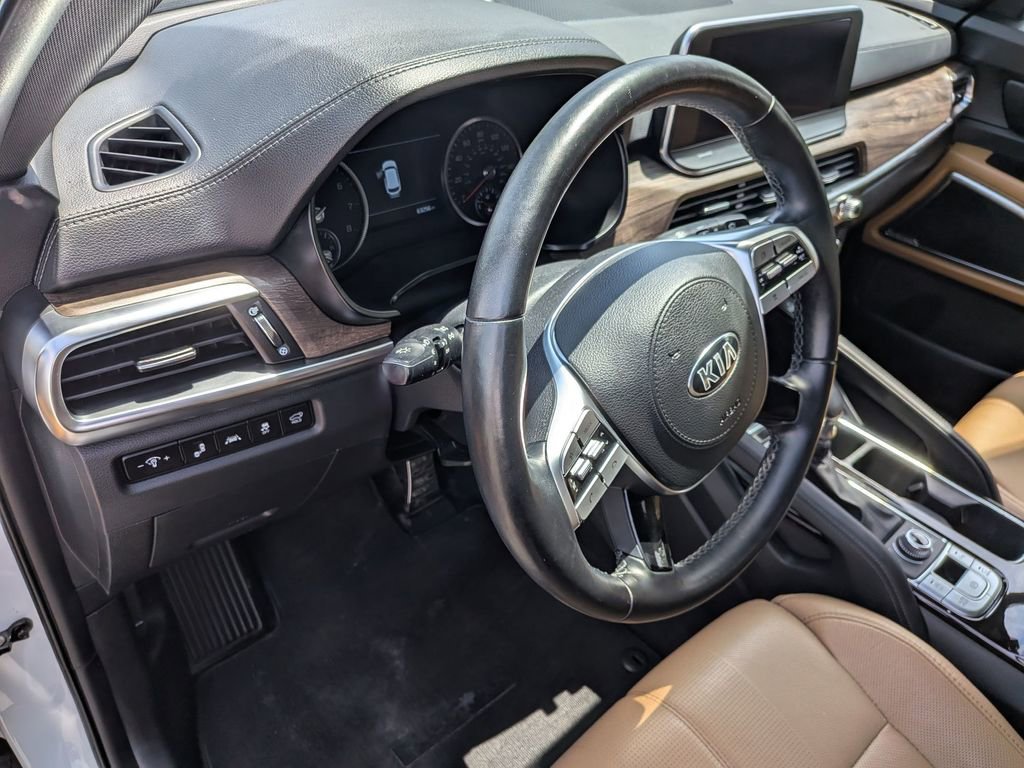 Used 2020 Kia Telluride SX w/ Towing Package AWD/4WD image 11