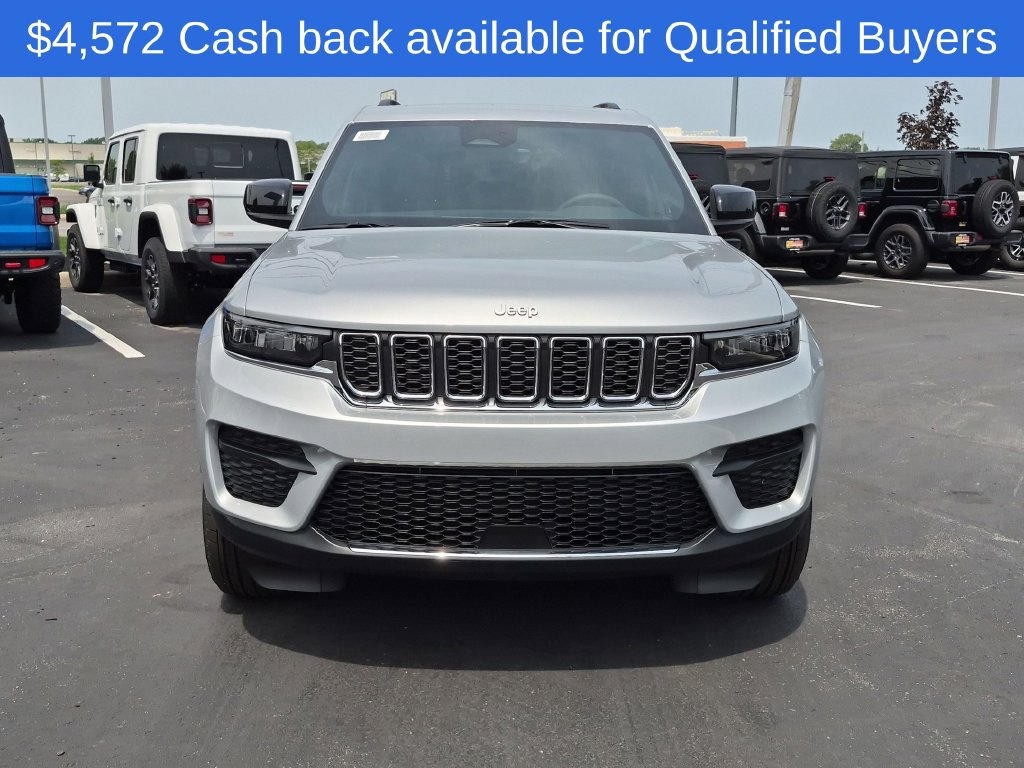 New 2026 Jeep Grand Cherokee Laredo X AWD/4WD image 9