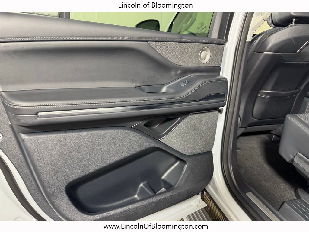Certified 2025 Lincoln Navigator L Reserve AWD/4WD image 48