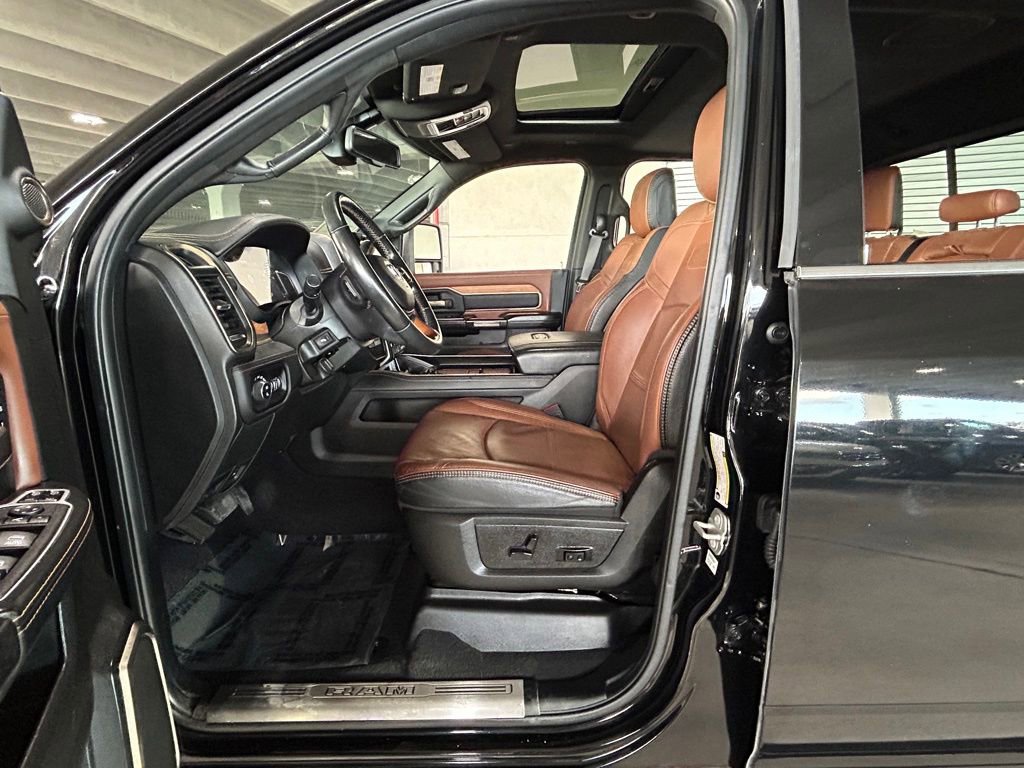 Used 2024 RAM 2500 Limited image 15