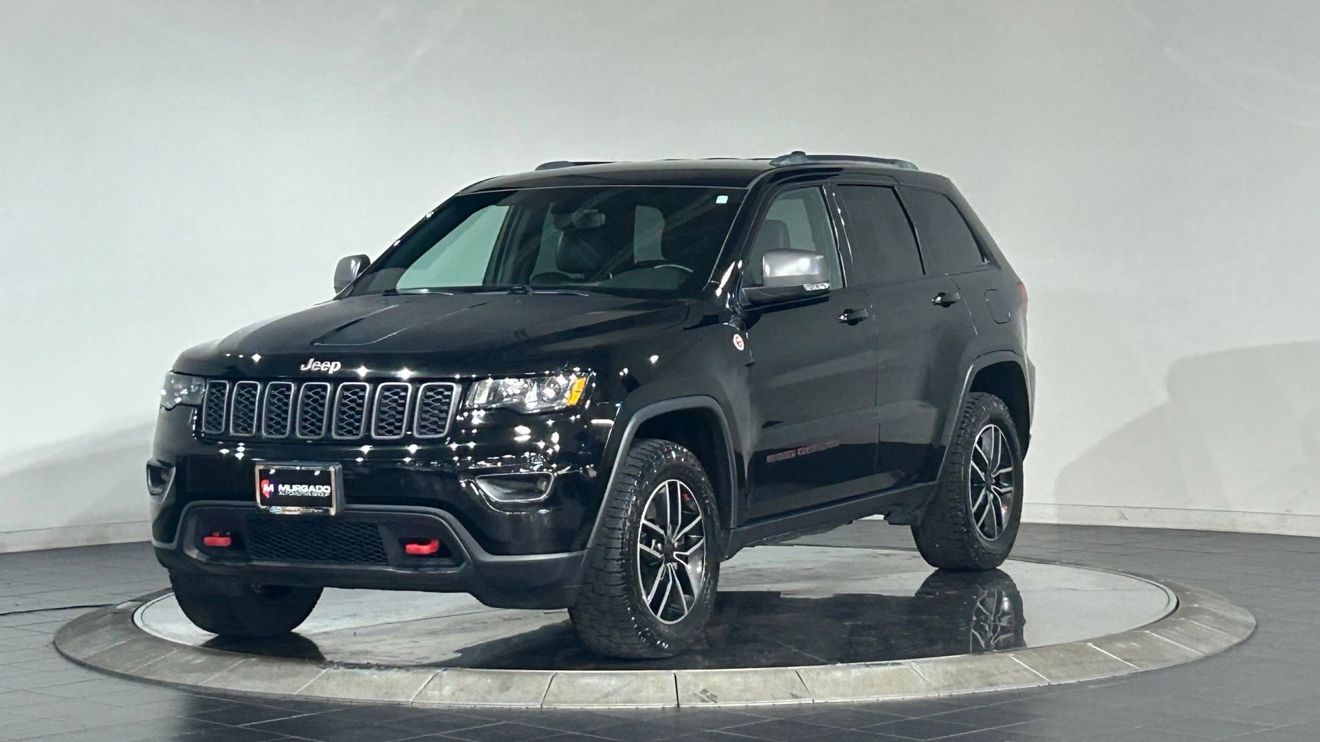 Used 2019 Jeep Grand Cherokee Trailhawk AWD/4WD image 5