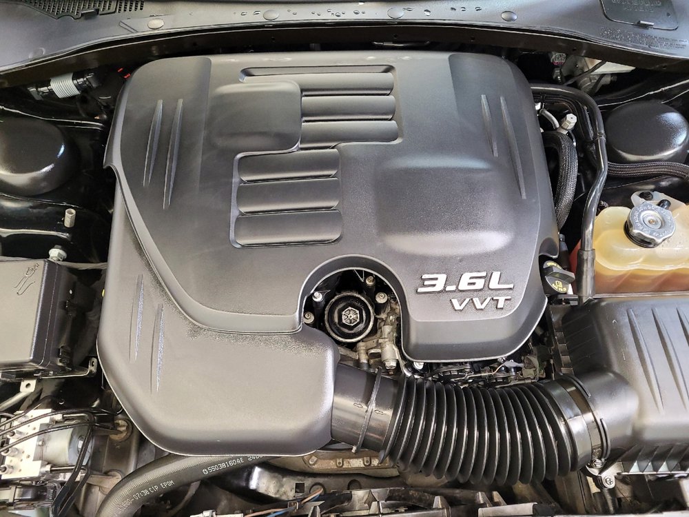 Used 2019 Chrysler 300 Limited image 30