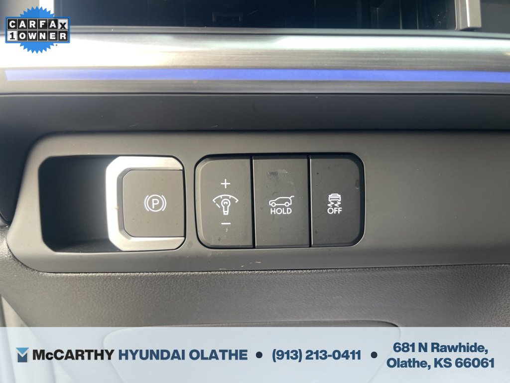 Used 2025 Hyundai Santa Fe Limited image 29