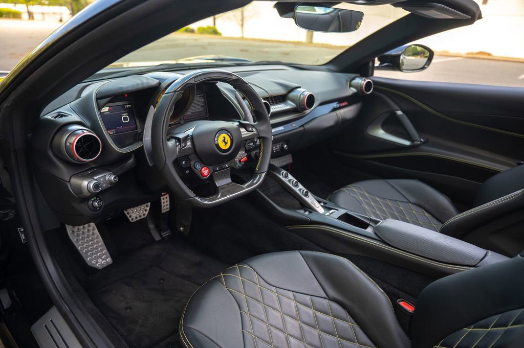 Used 2022 Ferrari 812 GTS RWD image 70