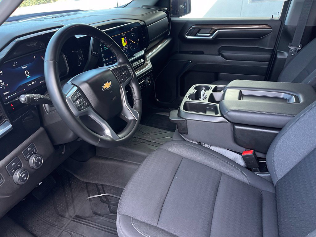 Used 2024 Chevrolet Silverado 1500 LT w/ LPO, Liner Protection Package AWD/4WD image 8