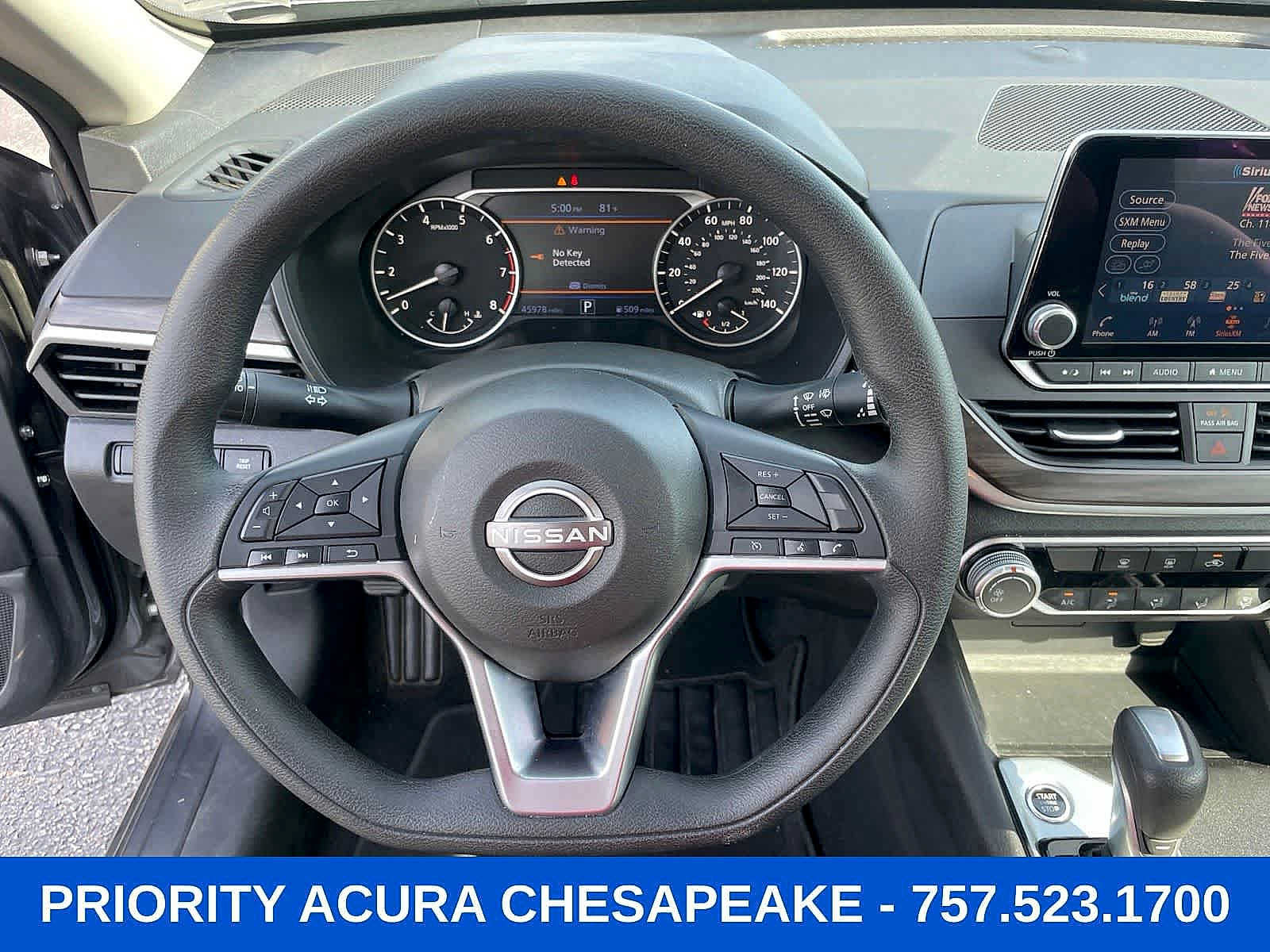 Used 2025 Nissan Altima 2.5 SV FWD image 10