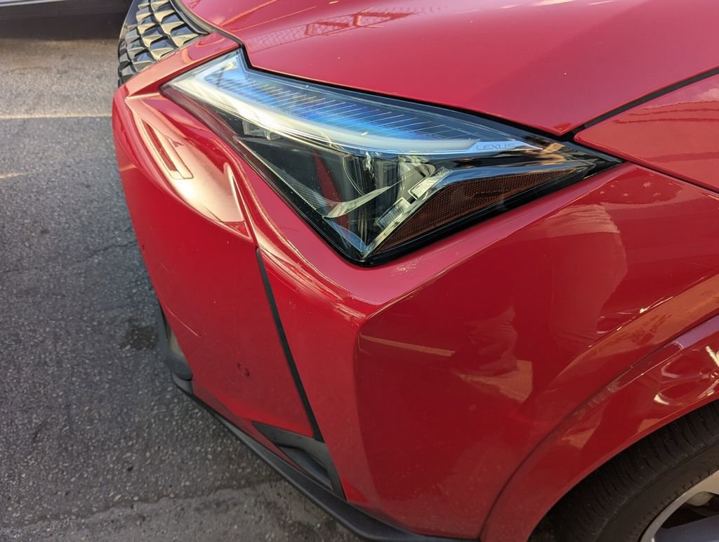 Used 2024 Lexus UX 250h FWD w/ Premium Package image 20