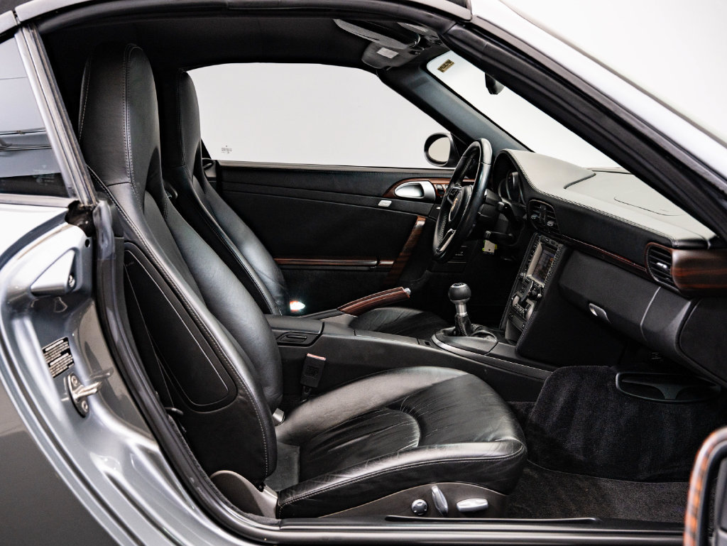 Used 2006 Porsche 911 Carrera S RWD image 30