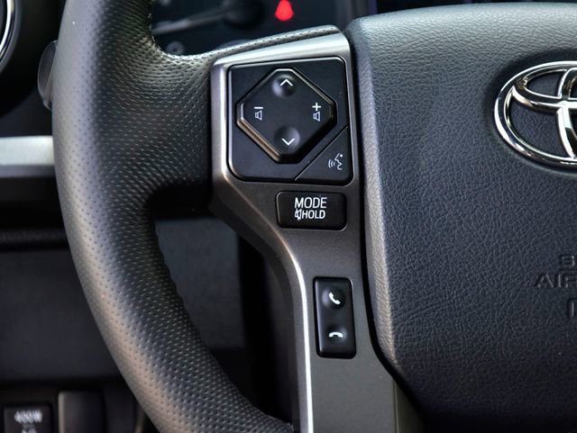 Used 2020 Toyota Tacoma TRD Sport w/ TRD Premium Sport Package AWD/4WD image 18