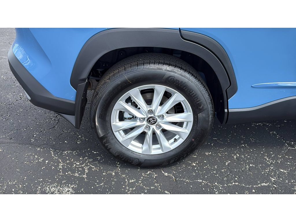 New 2026 Toyota Corolla Cross LE AWD/4WD image 15