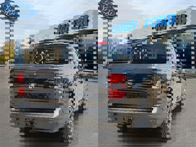 New 2025 Ford Maverick Lariat image 4