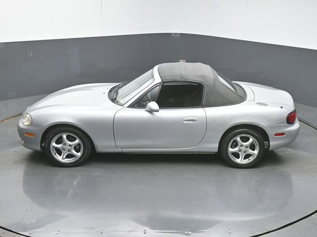 Used 2002 MAZDA MX-5 Miata image 40